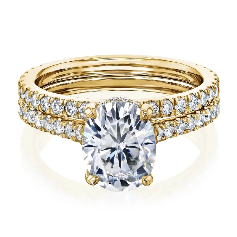 Annello by Kobelli 14k Gold 2.1ct Oval Moissanite and 4/5ct Diamond Drop Halo Comfort Fit Bridal Set (GH/VS, GH/I).