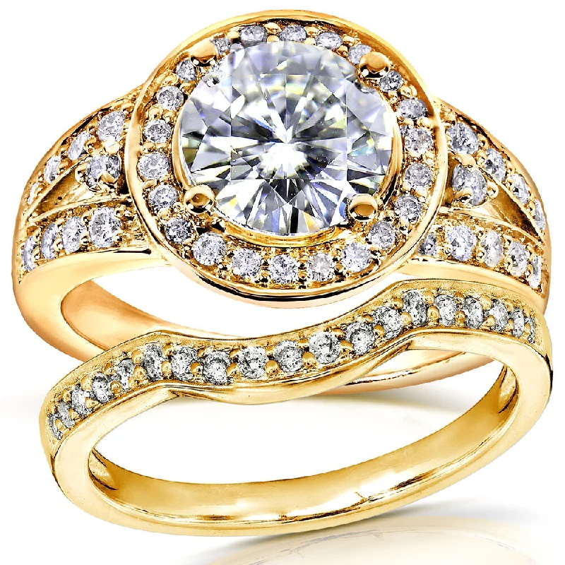 Annello by Kobelli 14k Yellow Gold 2ct TGW Round Moissanite and Diamond Halo Bridal Ring 2-Piece Set