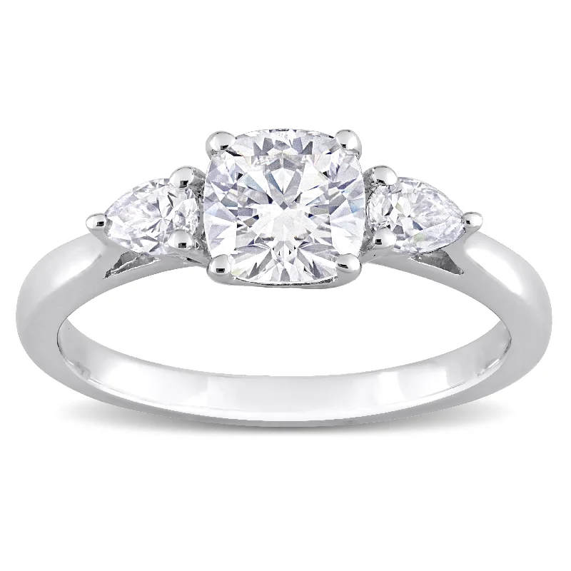 Miadora 1 5/8ct DEW Created Moissanite Three Stone Ring in Sterling Silver