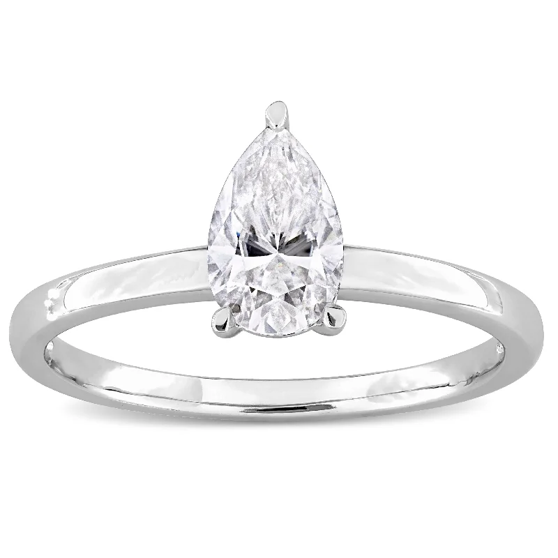 Miadora 1ct DEW Pear-cut Created Moissanite Solitaire Ring in Sterling Silver