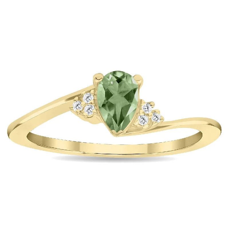 Women's Pear Shaped Green Amethyst and Diamond Tierra Ring in 10K Yellow Gold