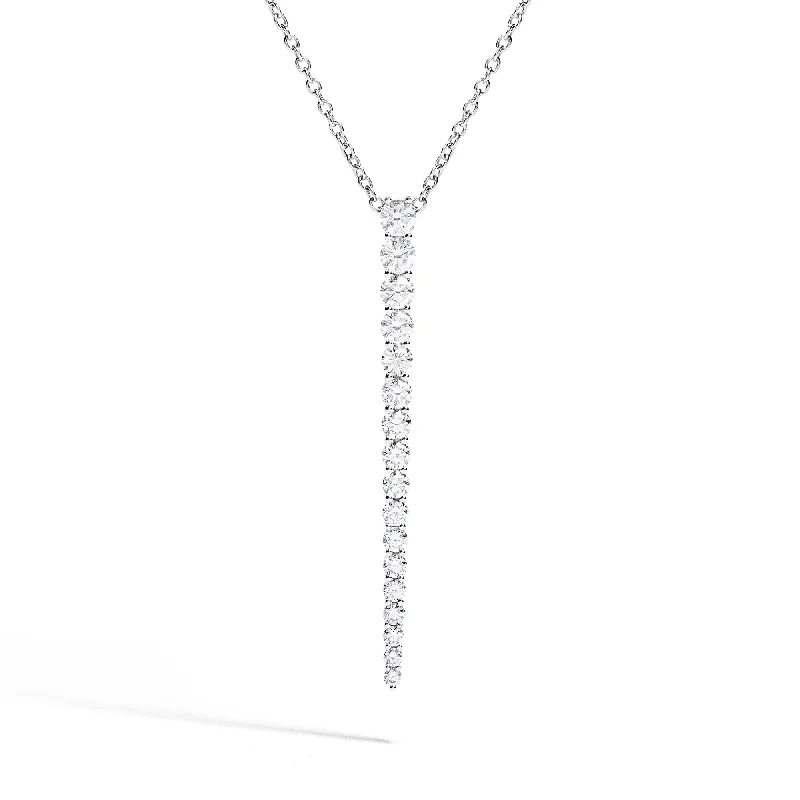 Dagr Graduating Diamond Pendant