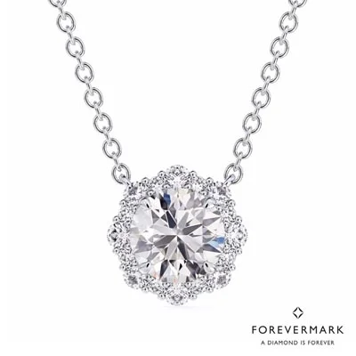 De Beers Forevermark Center of My Universe Floral Halo Diamond Necklace in Platinum (5/8ct tw)