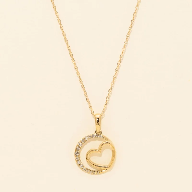 Diamond Heart Necklace in 10kt Yellow Gold (1/10ct tw)