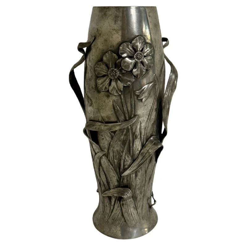 Juventa Art Nouveau Vase