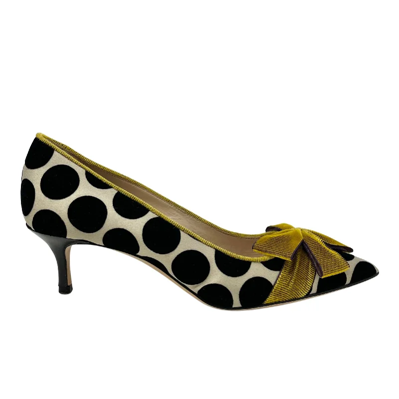 Manolo Blahnik Pumps