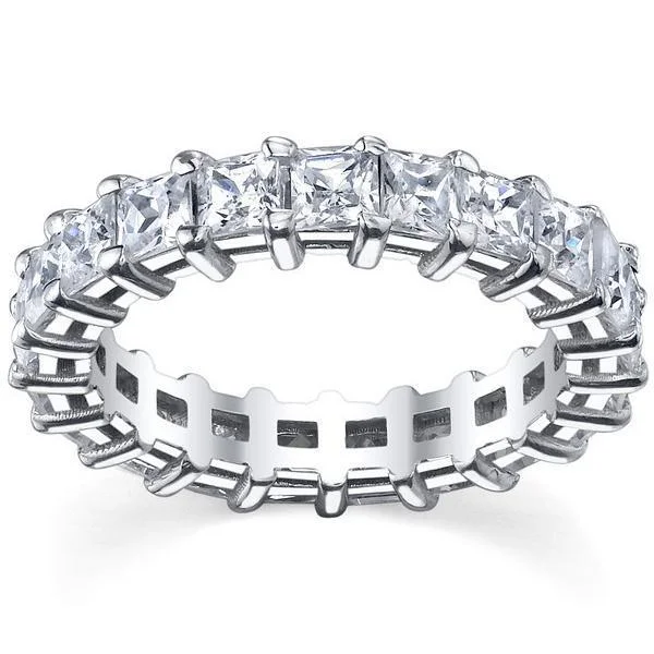 5.00cttw Princess Shared Prong Diamond Eternity Band