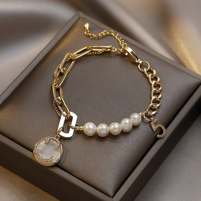 Women's Minimalist High-end Freshwater Pearl Bracelet